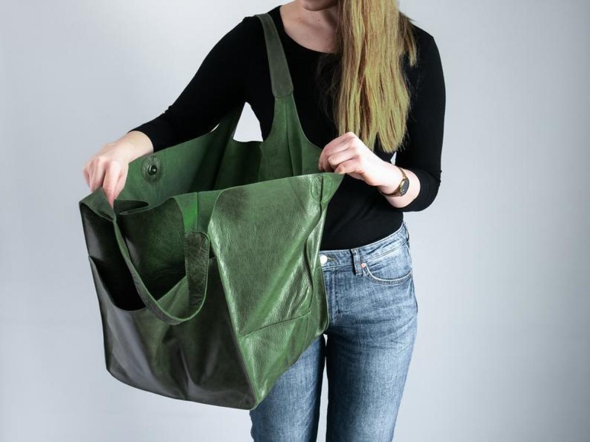 Women's Simple Large Capacity Tote Bag