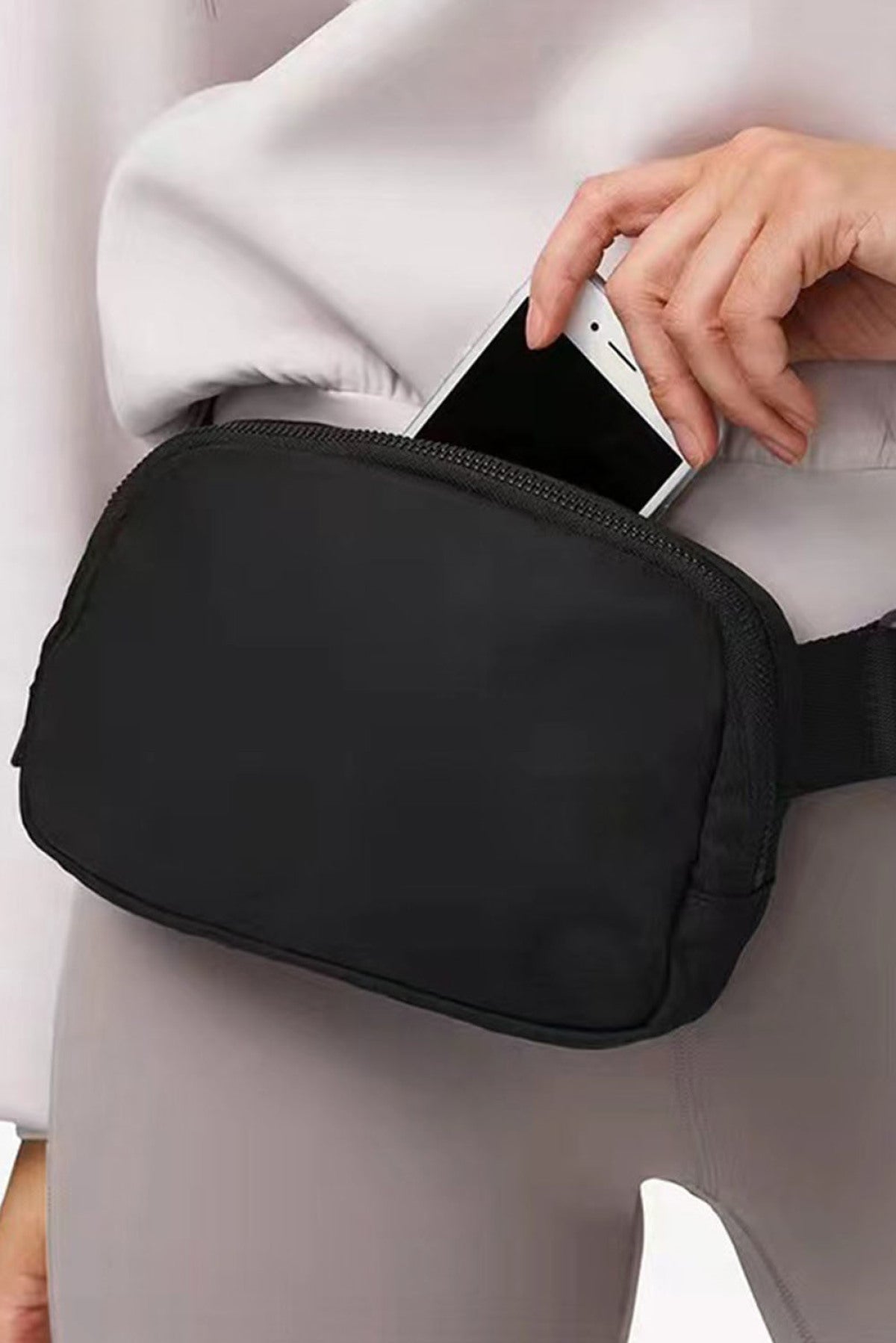 Waterproof Zipped Crossbody Chest Bag