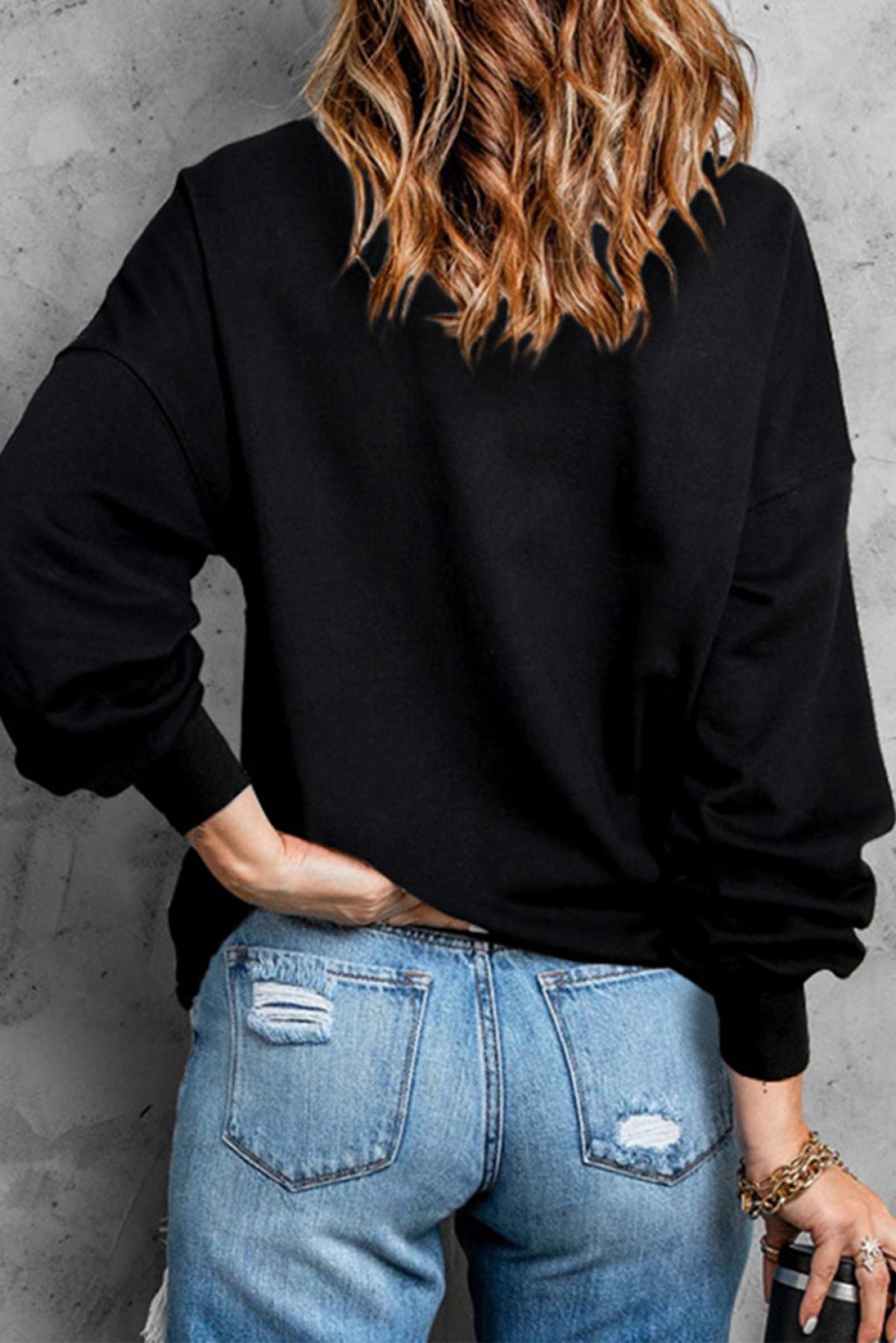 Round Neck Drop Shoulder Oversized Sweatshirt