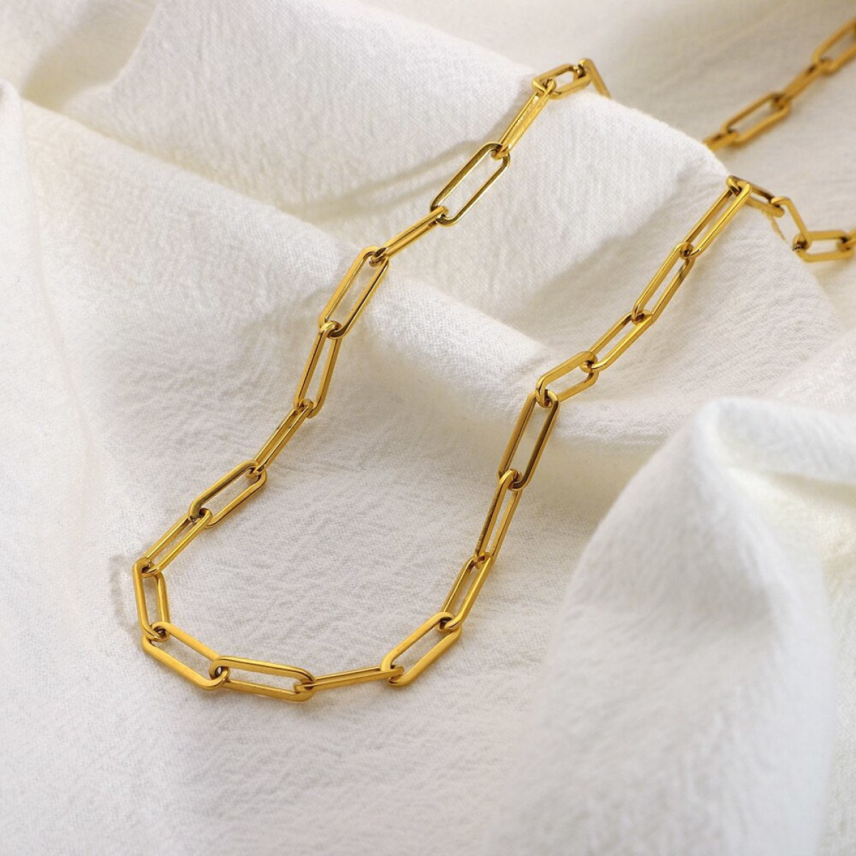 Paper Clip Link Chain Necklace